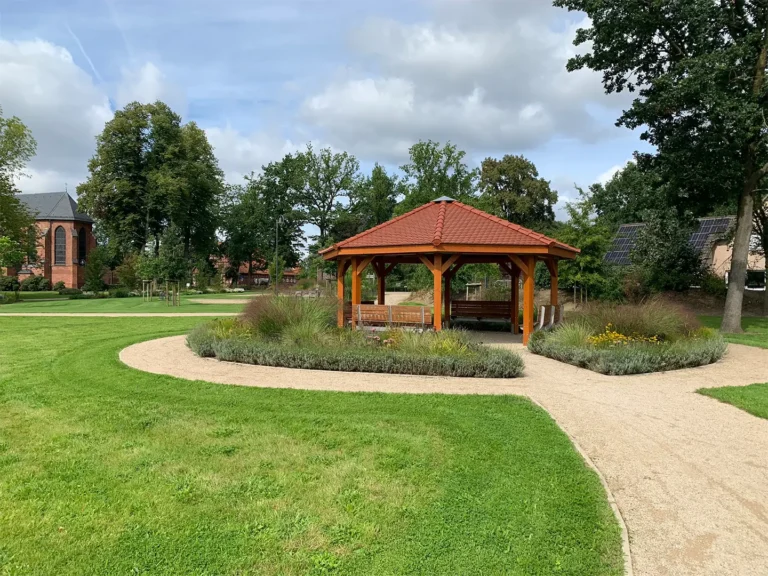 1_Dorfpark_Rechterfeld